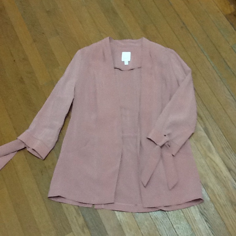 Lovely blush colored lightweight blazer
